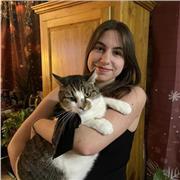 Étudiante donne cours particuliers en mathématiques